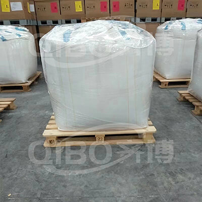 Adipic acid
